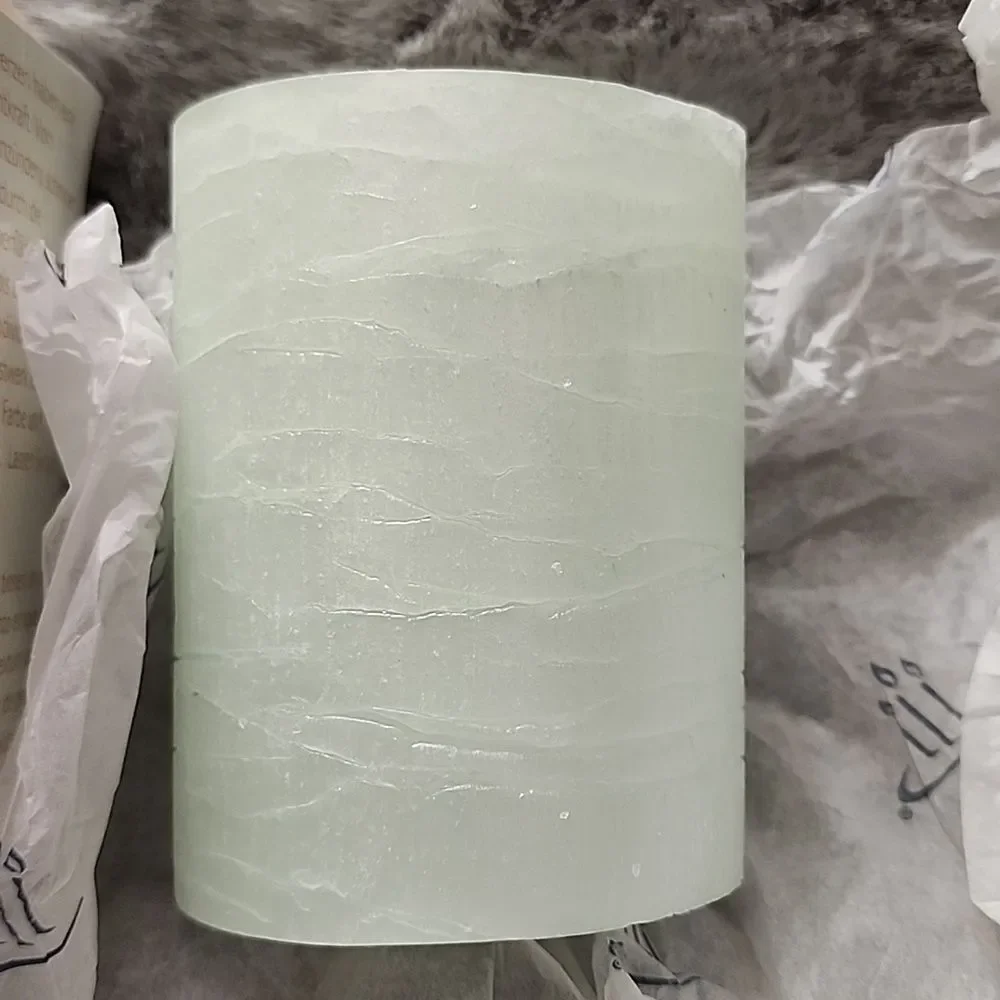 NIB GloLite by Partylite 3 x 4 Pillar Candle‎ in Bamboo Breeze - Picture 3 of 11
